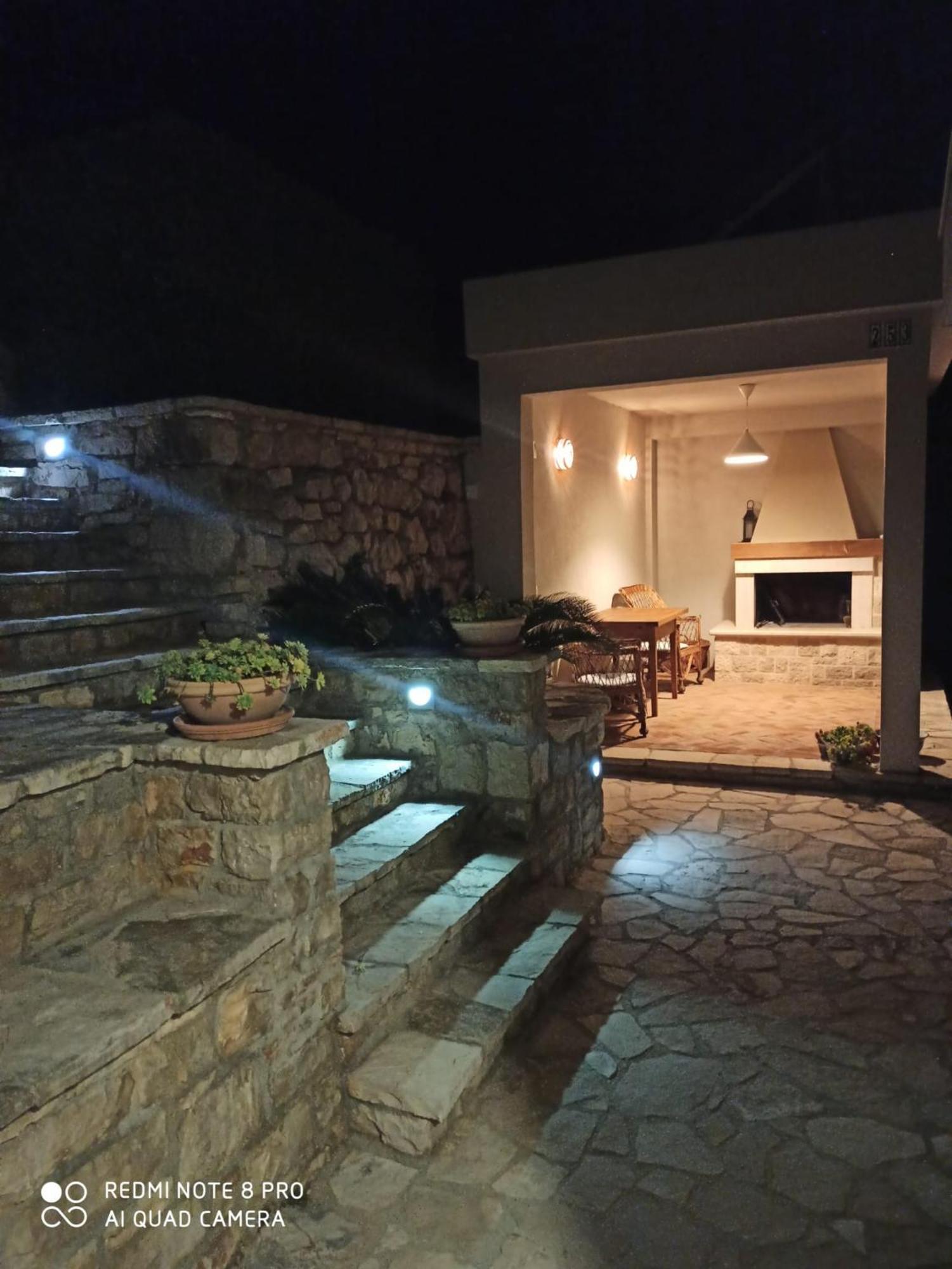 House Jurasovic Villa Gdinj Bagian luar foto